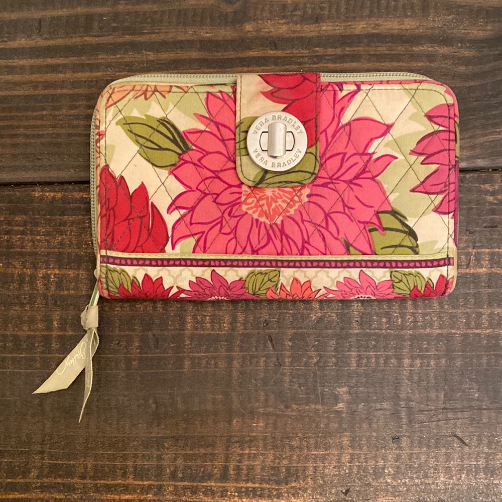 COPY - Vera Bradley Turnlock Wallet